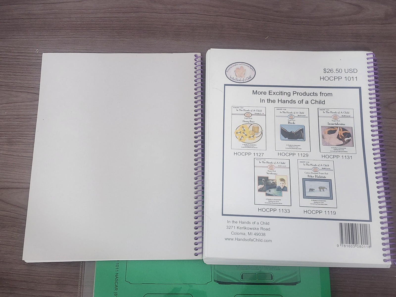 🕮 B4~In The Hands of a Child PROJECT PACK HISTORY OF NASCAR Grade 2nd-9th
