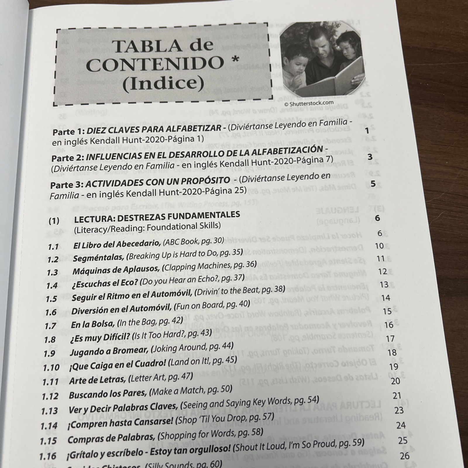 Family Time Reading Fun Spanish Extracts by Linda M Clinard, Tercera Edición