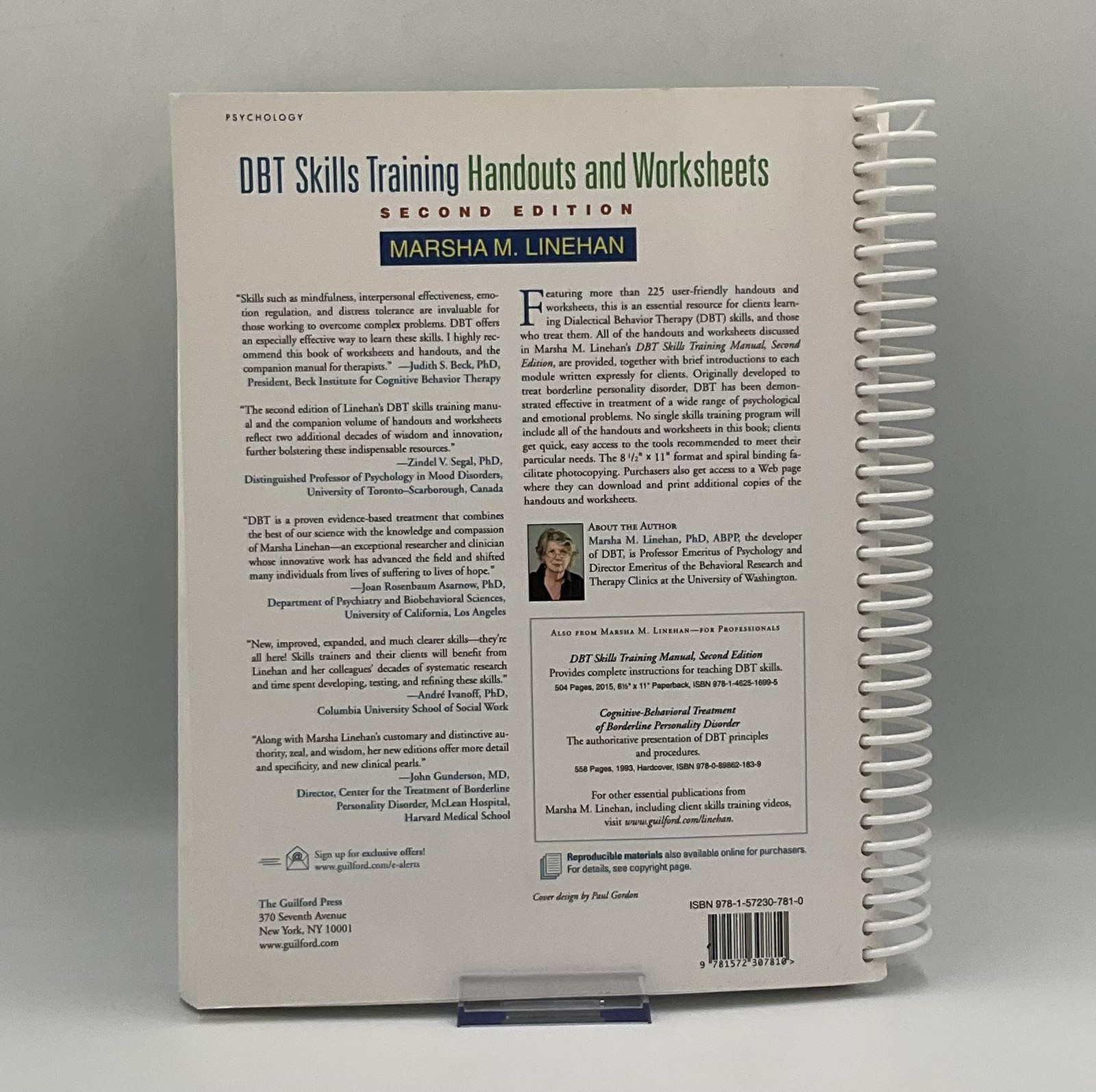 DBT Skills Training Handouts & Worksheets Marsha Linehan Guilford 8.5×11 Teal PB