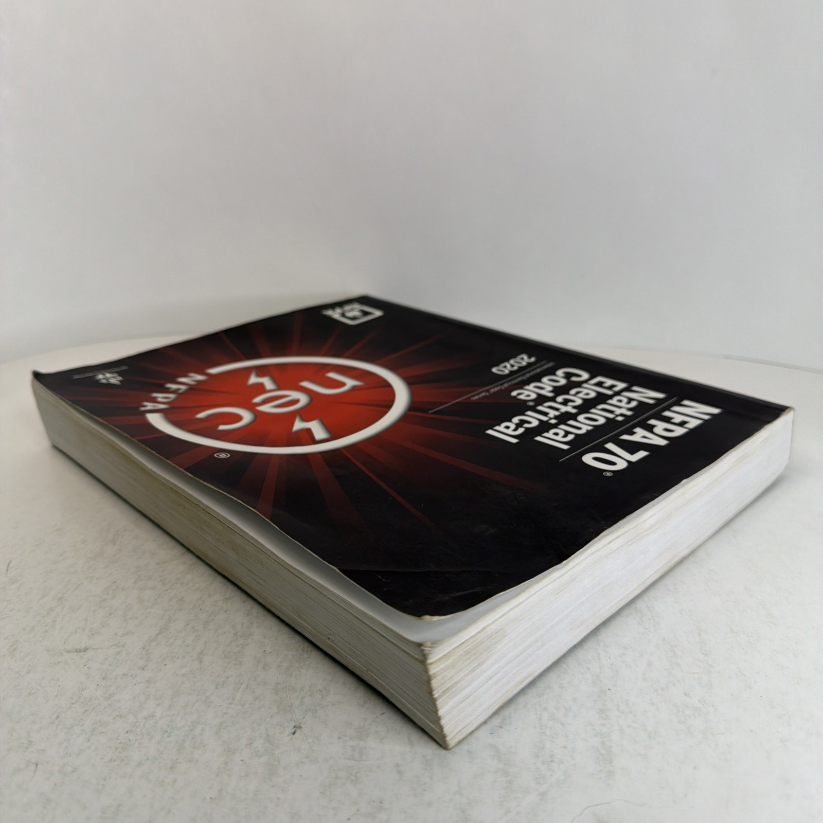 2020 NFPA 70 National Electrical Code Paperback